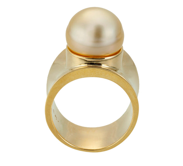 Golden South Sea Pearl Ring