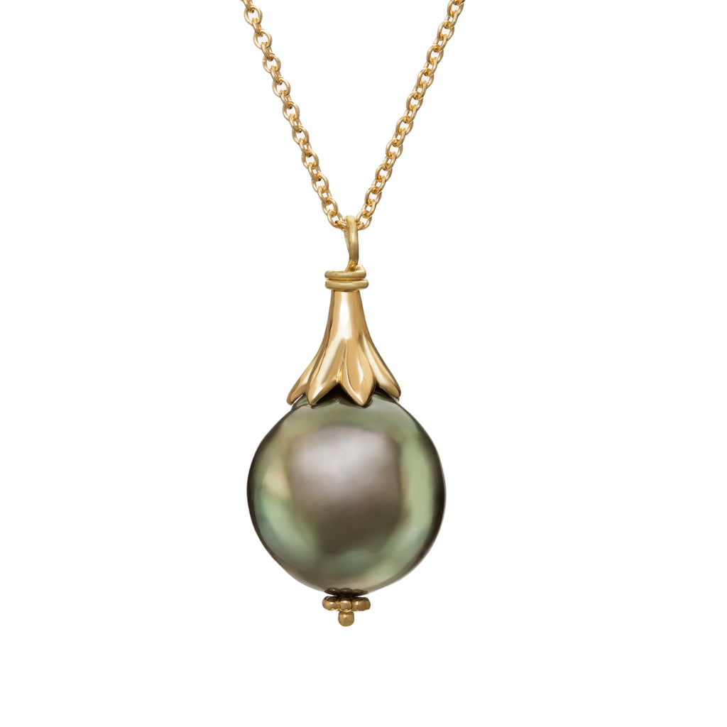 Tahitian Pearl Fairmined 18 Karat Gold 